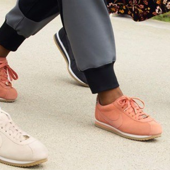 Huge SALE🪐Nike Cortez x ALC limited edition suede sneakers - Picture 2 of 16